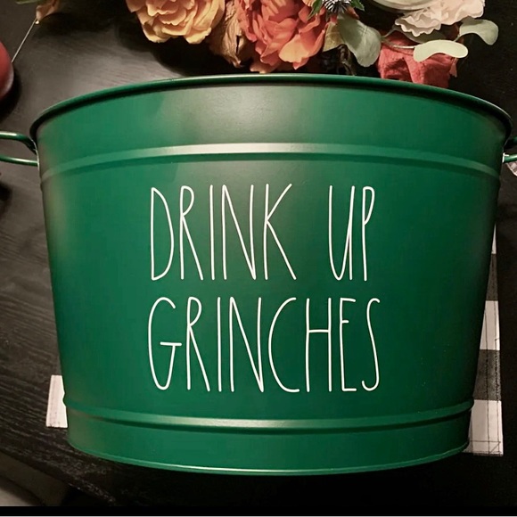 Rae Dunn Holiday Rae Dunn Drink Up Grinches Beverage Tub Poshmark
